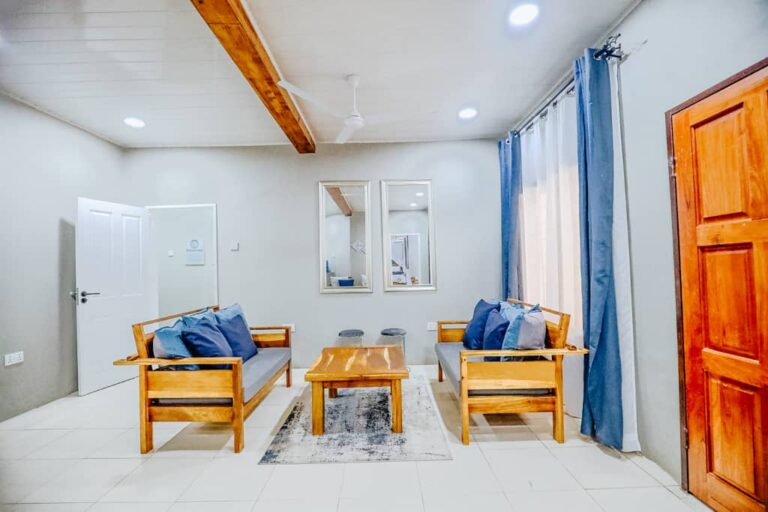 WhatsApp Image 2025-10-02 at 10.52.51 AM (2)